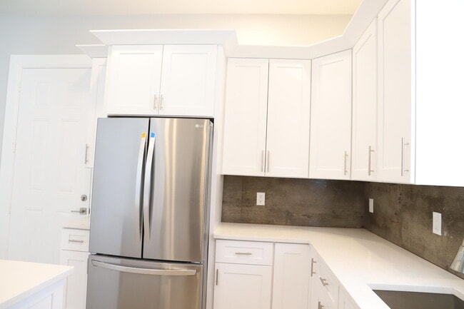 Photo - 806 NW 82nd Pl