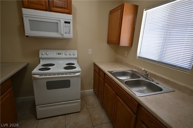 Photo - 320 N 16th St Unit 2