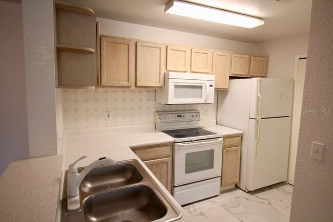 Photo - 8903 Latrec Ave Unit 3307