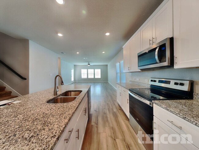 Photo - 13630 Paxton Blvd