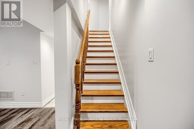 Photo - 5444 Longford Dr