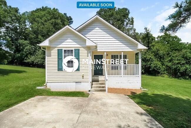 Building Photo - 4 Bedroom Pet-Friendly Home in Greensboro,...