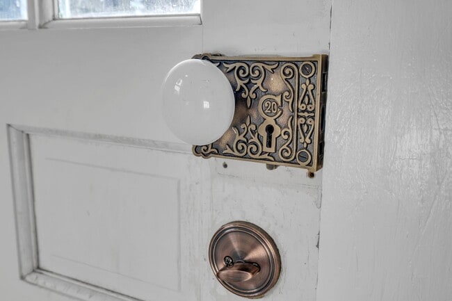 Photo - Available in March. Nashville 2 BED charming cottage for rent. Renovated with darling details and...