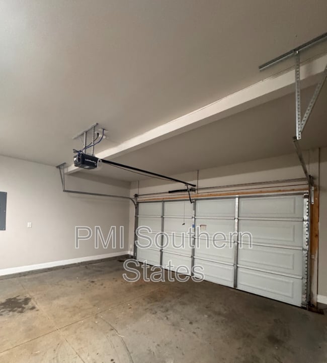 Photo - 199 Rosewood Cir