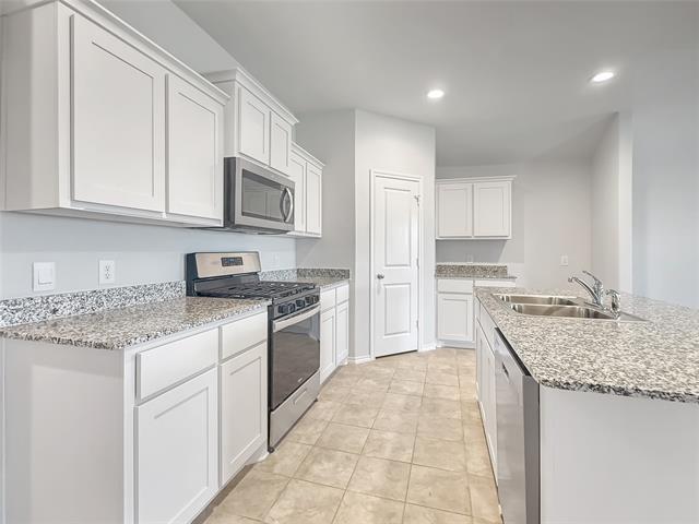 Photo - 16613 Geskey Dr