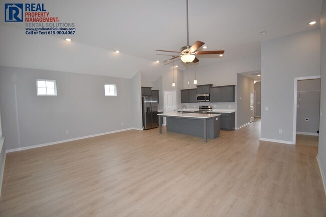 Photo - Beautiful 4bd home in Walter Hill! Gorgeous upgrades, attached garage and covered patio!