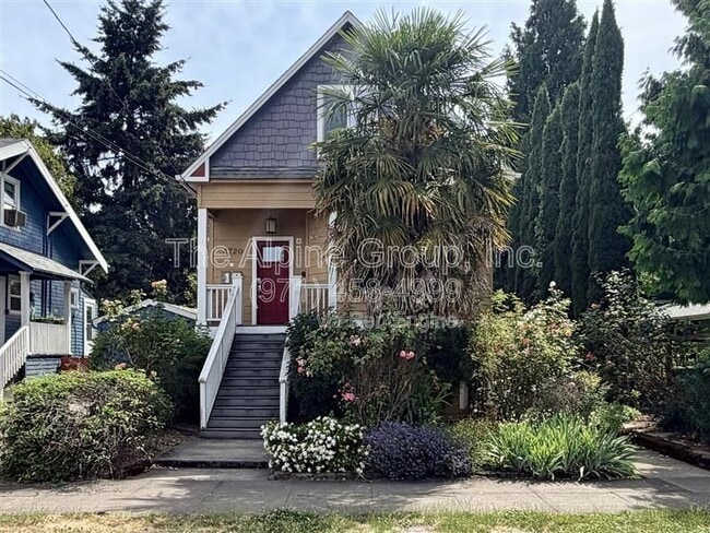 Building Photo - 3720 SE 14th Ave Unit C
