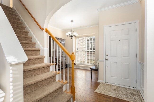 Photo - Adorable Home in Delta Ridge - NW Raleigh Just off Glenwood Avenue!