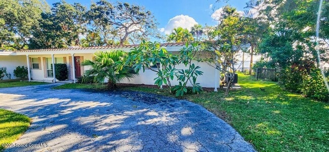 Photo - 1181 Sunny Point Dr