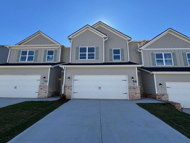 Building Photo - 226-B Alston Ridge Dr