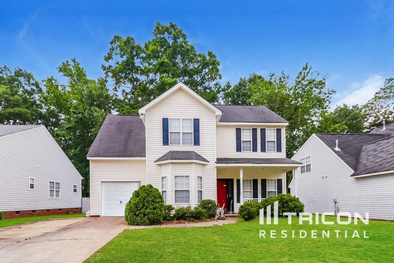 Photo - 1411 Hollythorne Dr