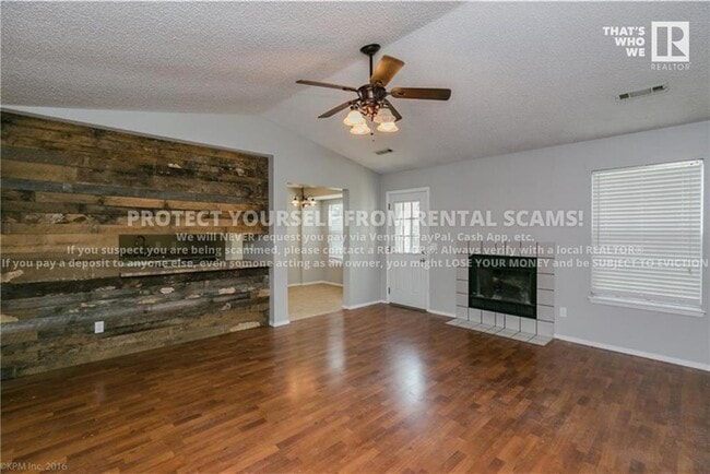 Photo - 3161 W Oakfield St