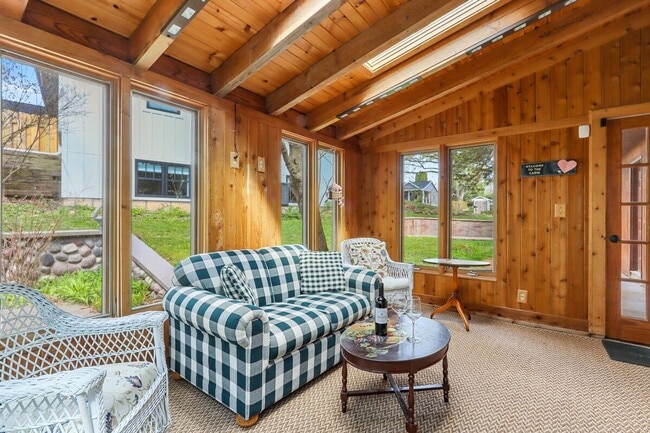 Photo - 222 Ridge Rd