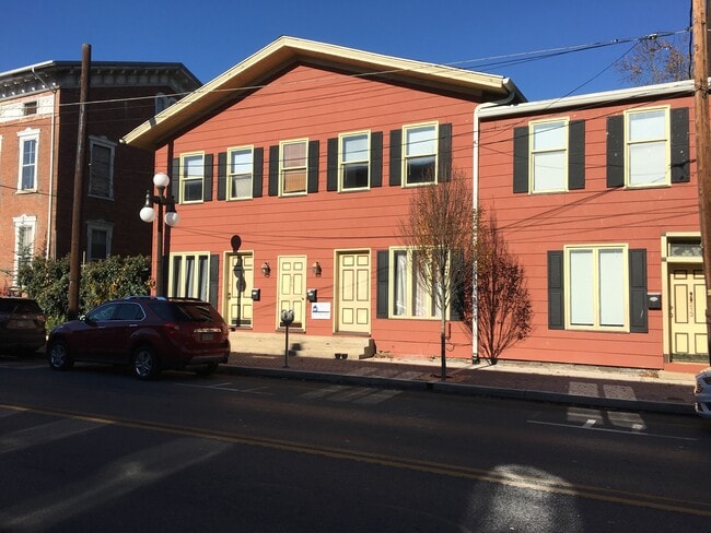 Building Photo - 211 E Water St