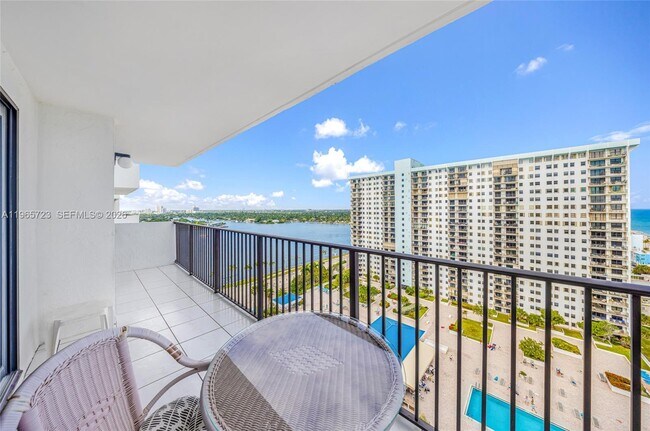 Photo - 1201 S Ocean Dr Unit 1903S