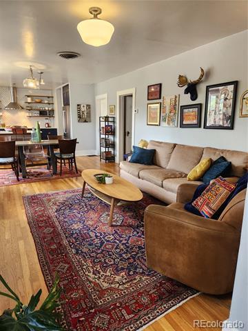 Photo - 2073 S Franklin St