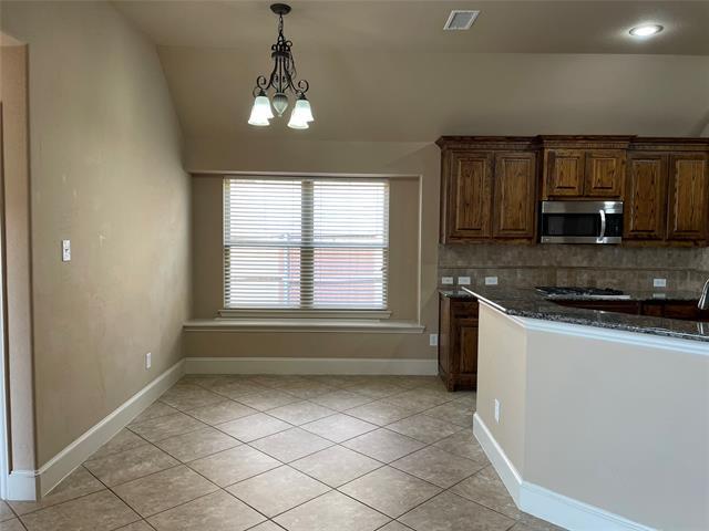 1011 Hot Springs Dr