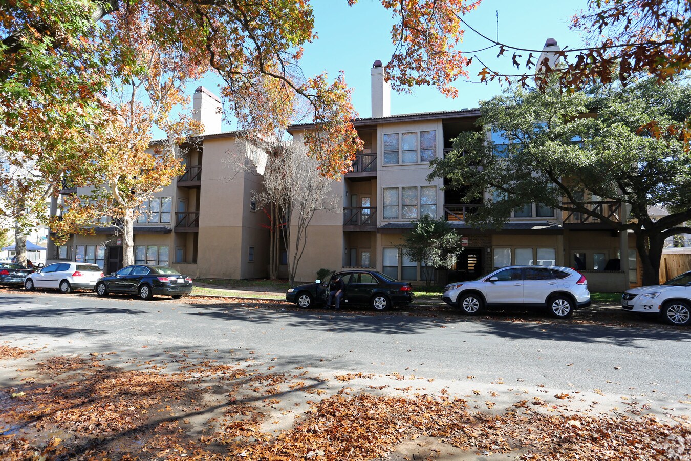 St. Thomas Condominiums - St. Thomas Condominiums