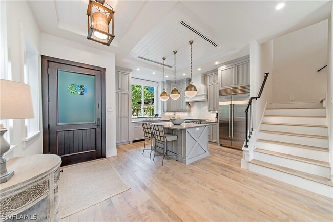 Photo - 434 3rd Ave S