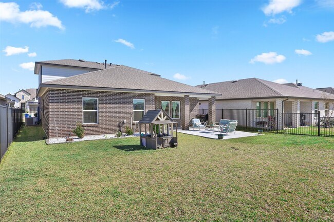 2421 Mar Vis Ln