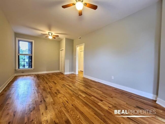 Photo - 3 bedroom in CHICAGO IL 60657 Unit 3