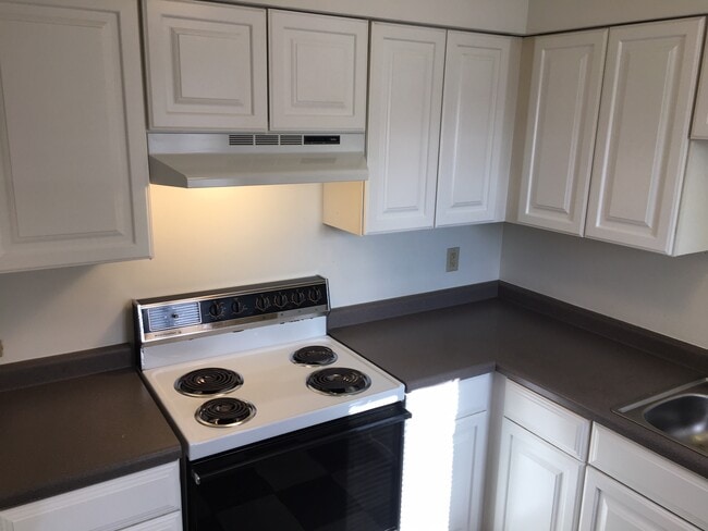 Photo - 3837 Cliffside Dr