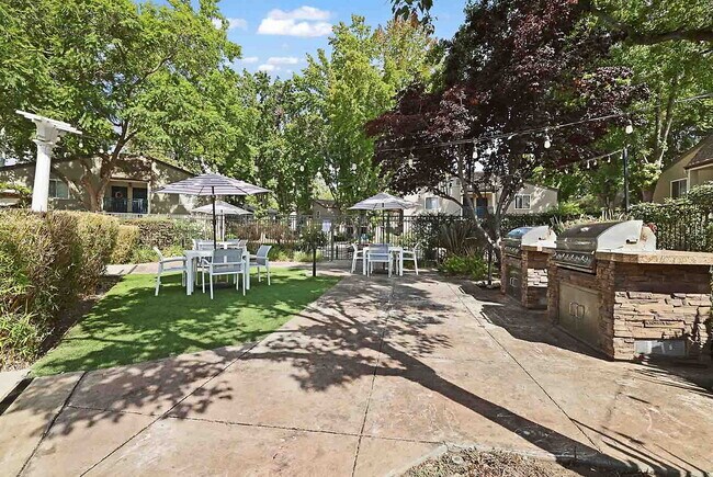 Photo - Stevenson Place