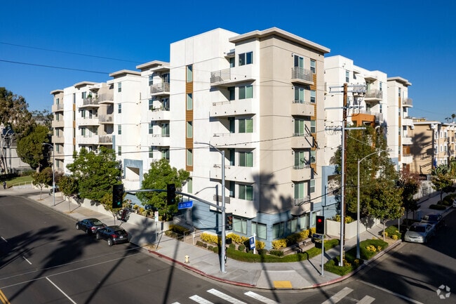 436 S Virgil Ave - Element 436