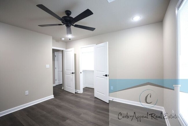 Luxury 2 bed 1 bath apartment - brand new construction!! Washer, dryer, and utilities included!!