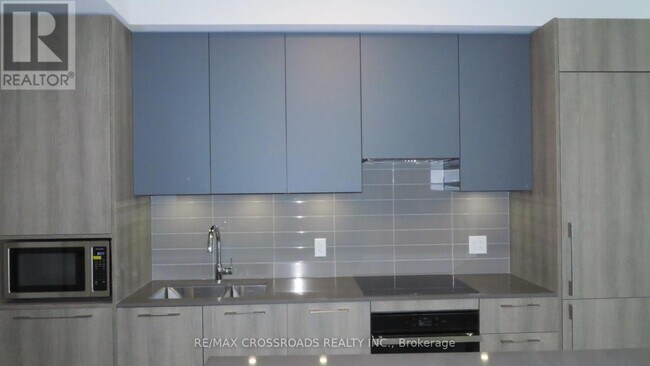 Photo - 18 Water Walk Dr Unit 610
