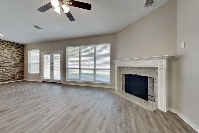 Photo - 9961 Yearling Pl