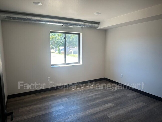 Photo - 1111 Range St Unit 107