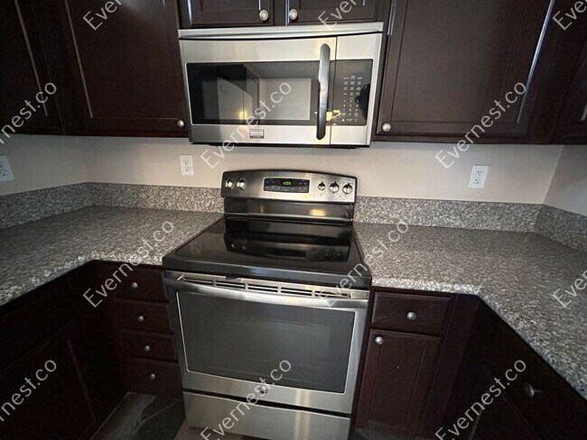 Photo - 3279 Atrium Point