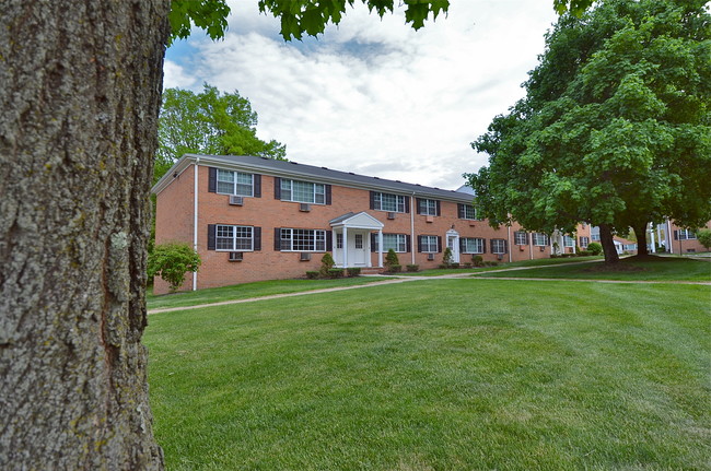 Brentwood Gardens