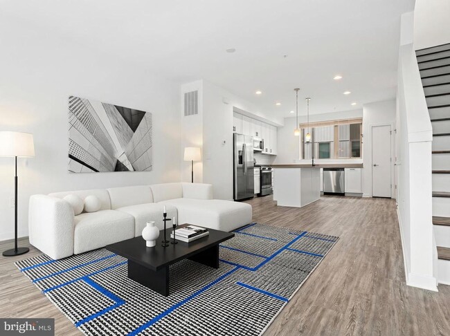 Building Photo - 3121 Beachview Ln
