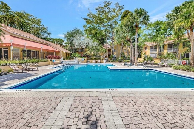 Building Photo - 937 Coral Club Dr Unit 937