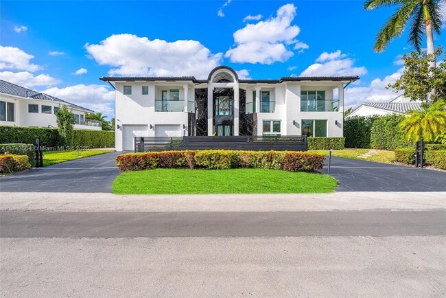 Photo - 3251 NE 164th St