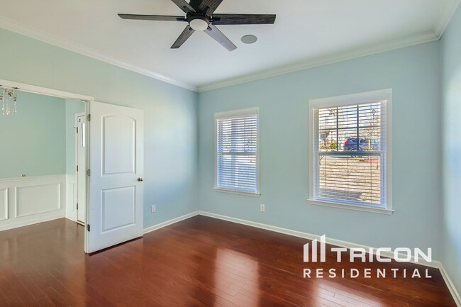 Photo - 2102 Eddie Massey Ln