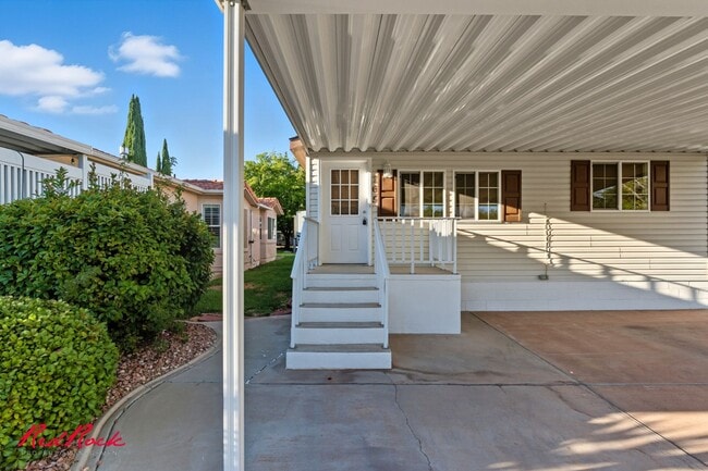 Photo - Single-Level 2 Bedroom Home in Washington 55+ Community!