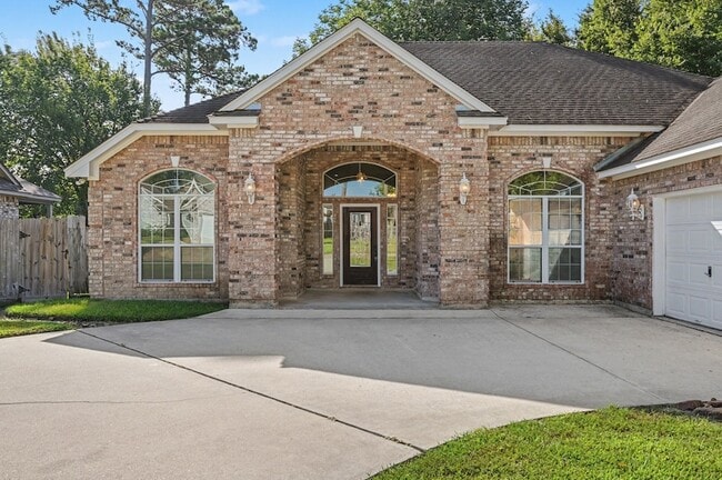Photo - 3334 Hemingway Dr