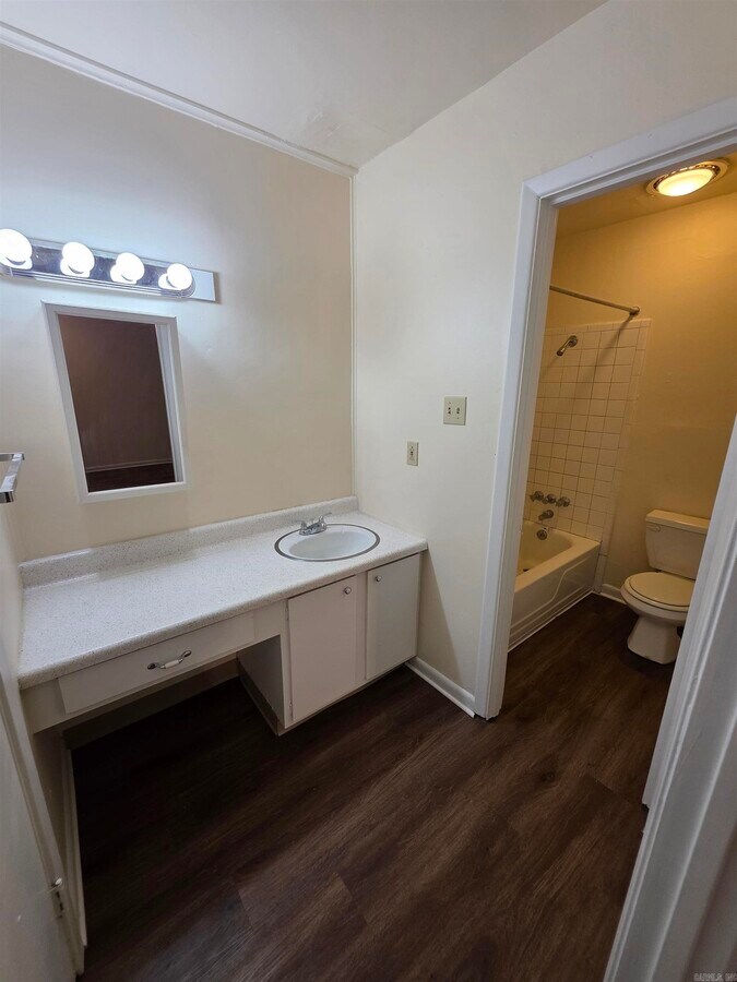 Photo - 123 N Polk St Unit 11