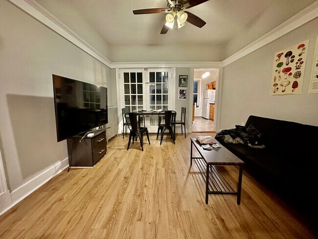 Building Photo - 15 Farrington Ave Unit 1