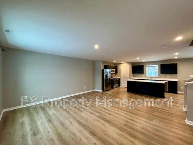 Photo - 2339 Black Rock Cir