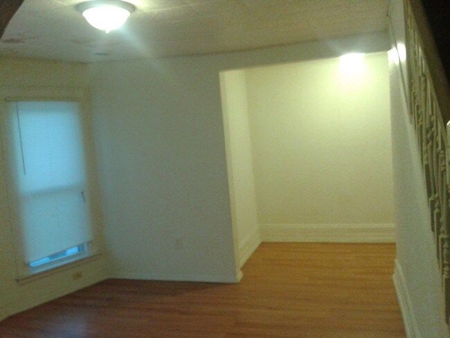213 Lafayette St Unit 4