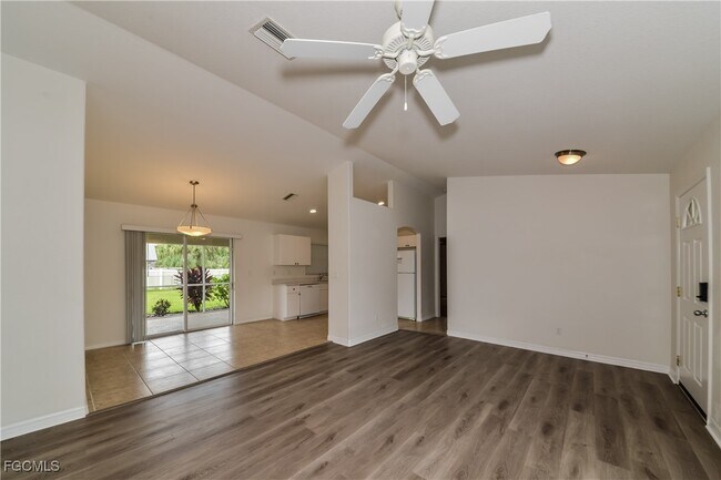 Photo - 3259 Toluca Terrace