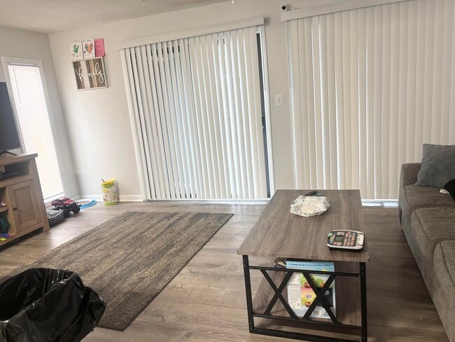 Photo - 1881 Club Dr