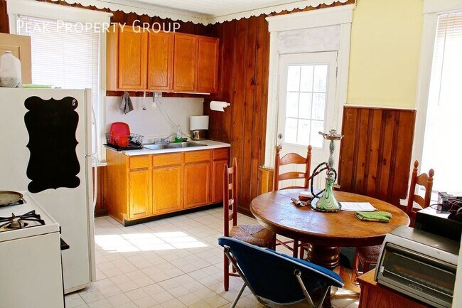 Photo - 229 Atkinson St Unit 2