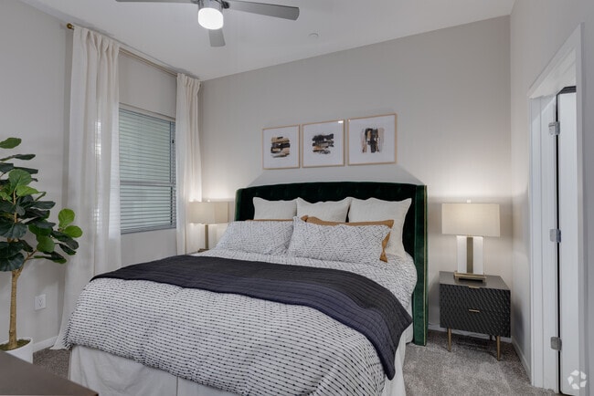 2BR, 2BA - 1,194SF - Primary Bedroom - Axis Camelback