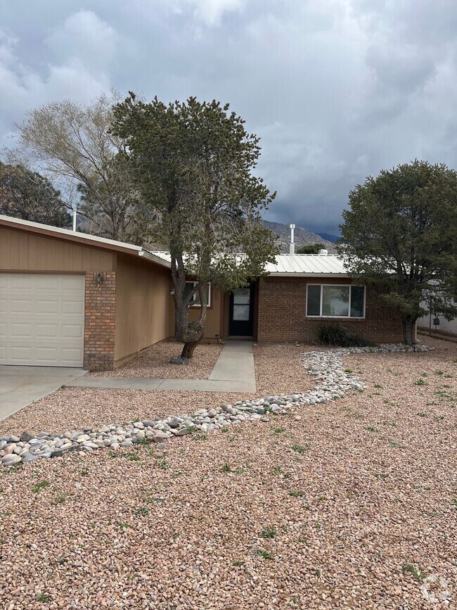 Houses for Rent in 87111, Albuquerque, NM 11 Houses