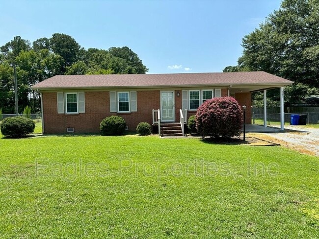 Building Photo - 383 N Washington St